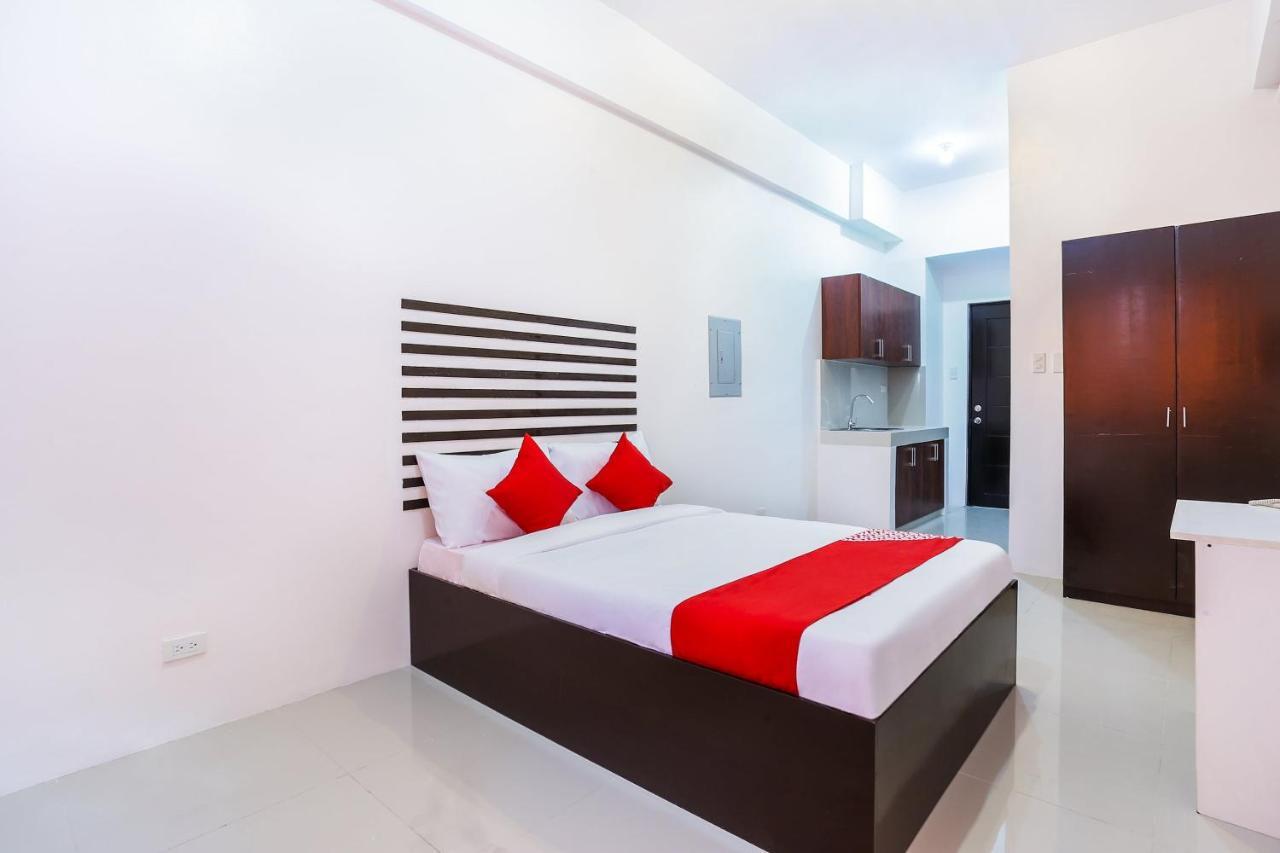 Oyo 505 Jardin Suites Manila Exteriör bild