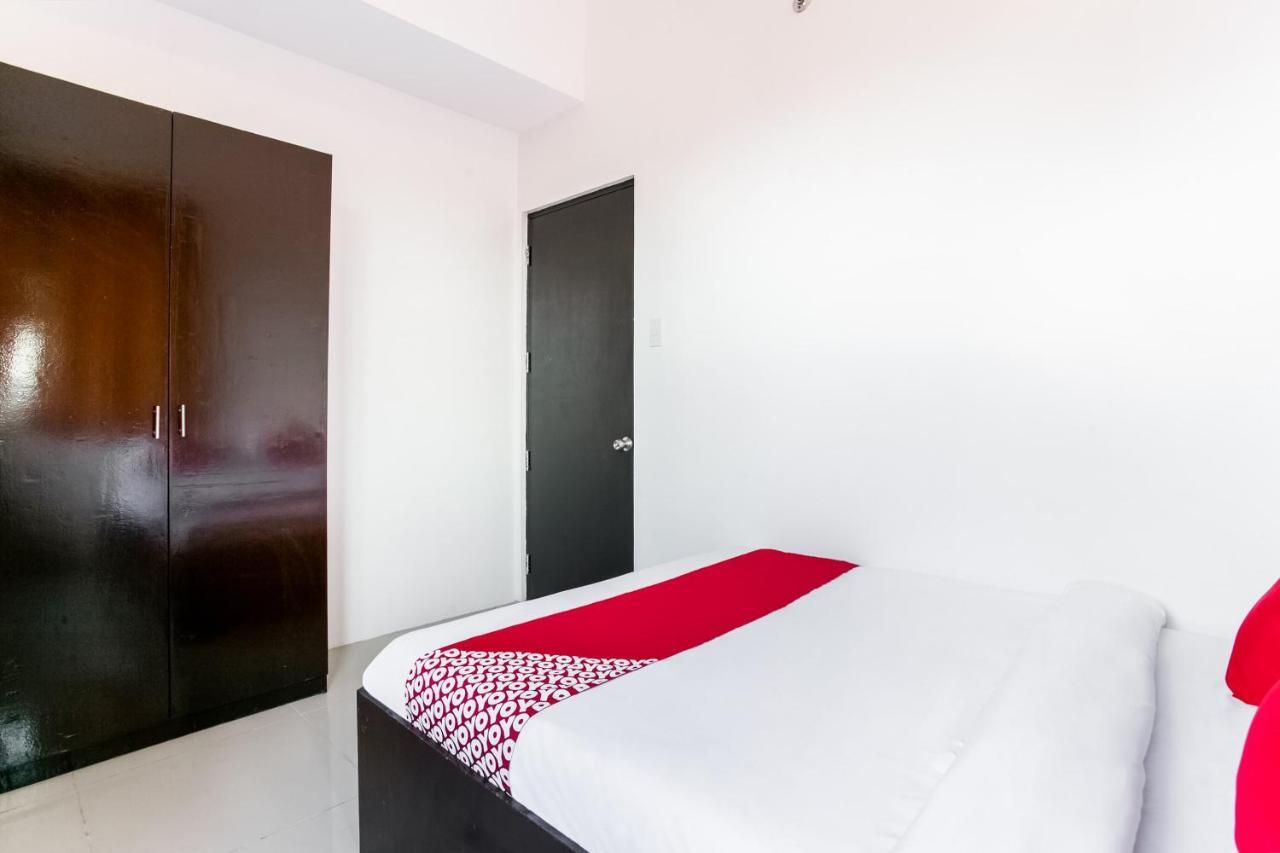 Oyo 505 Jardin Suites Manila Exteriör bild
