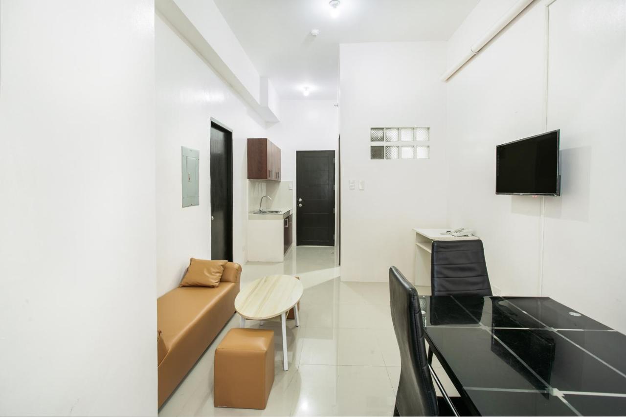 Oyo 505 Jardin Suites Manila Exteriör bild